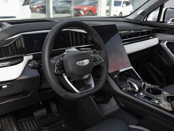 2026 Geely Atlas II, серебристый - вид 23
