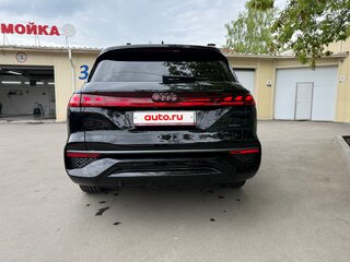 2022 Audi Q6 45 TFSI, чёрный, 6100000 рублей, вид 5