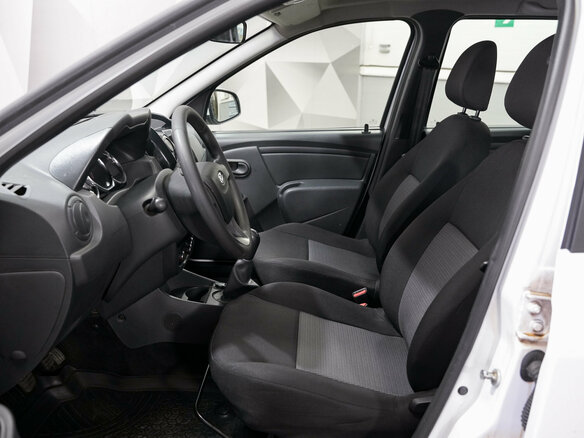 2024 Lada (ВАЗ) Largus I Рестайлинг, белый, 1273000 рублей - вид 9