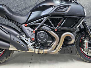 2015 Ducati Diavel, чёрный, 989000 рублей, вид 4