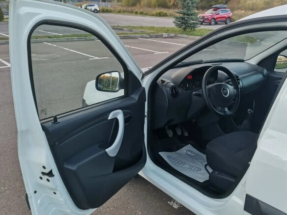 2020 Lada (ВАЗ) Largus I, белый, 540000 рублей - вид 8