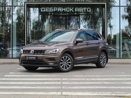 2017 Volkswagen Tiguan II, коричневый, 2785000 рублей, вид 1
