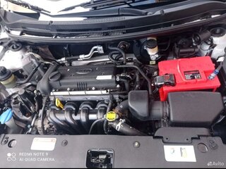 2016 Kia Rio III Рестайлинг, серебристый, 750000 рублей, вид 3