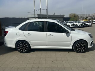 2026 Lada (ВАЗ) Granta Sport I Рестайлинг, белый, 1587000 рублей, вид 4