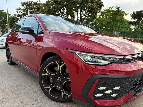 2026 Volkswagen Golf GTI VIII Рестайлинг, пурпурный, 4600333 рублей - вид 6