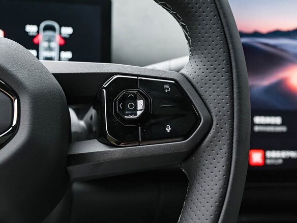 2026 Lynk & Co 07 GT I Рестайлинг, зелёный, 4900000 рублей - вид 13