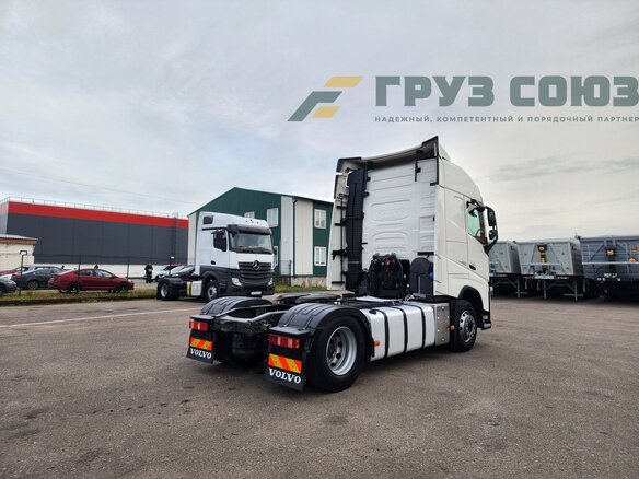 2020 Volvo FH, белый, 8190000 рублей - вид 4