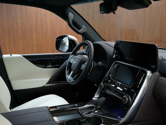 2025 Lexus LX 700h IV, серый - вид 13
