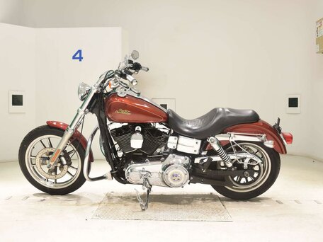 2009 Harley-Davidson Dyna Low Rider, красный, 647000 рублей, вид 1