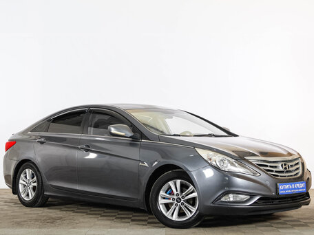 Hyundai Sonata VI (YF)