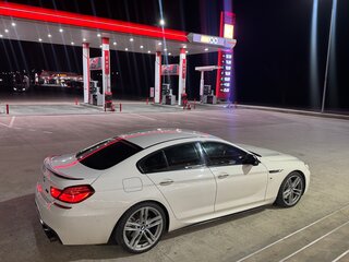 2012 BMW 6 серии Gran Coupe 640i III (F06/F13/F12), белый, 2280000 рублей, вид 1