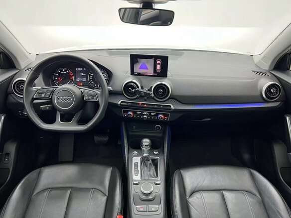 2021 Audi Q2 L I, белый, 1875000 рублей - вид 9