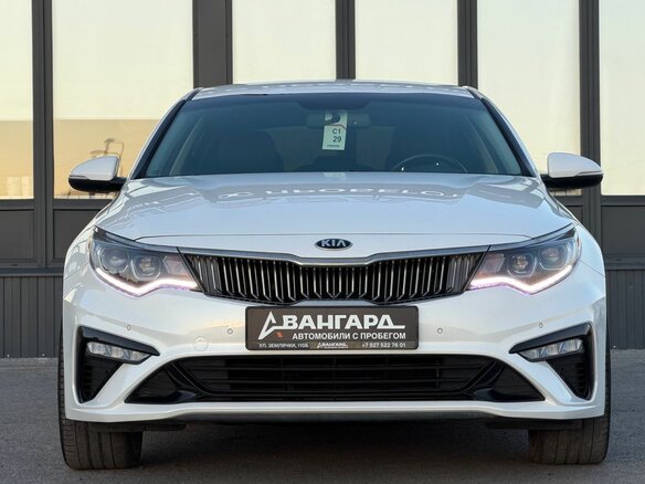 2018 Kia Optima IV Рестайлинг, белый, 2150000 рублей - вид 3