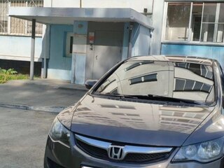 2009 Honda Civic VIII, серый, 710000 рублей, вид 2