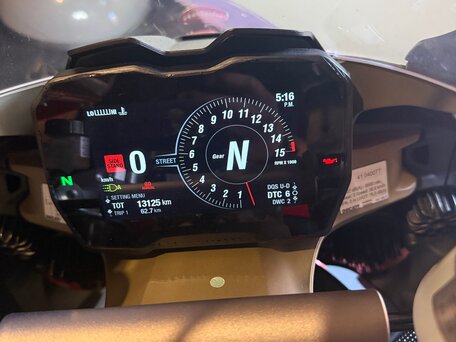 2019 Ducati Panigale V4, красный, 1550000 рублей, вид 1