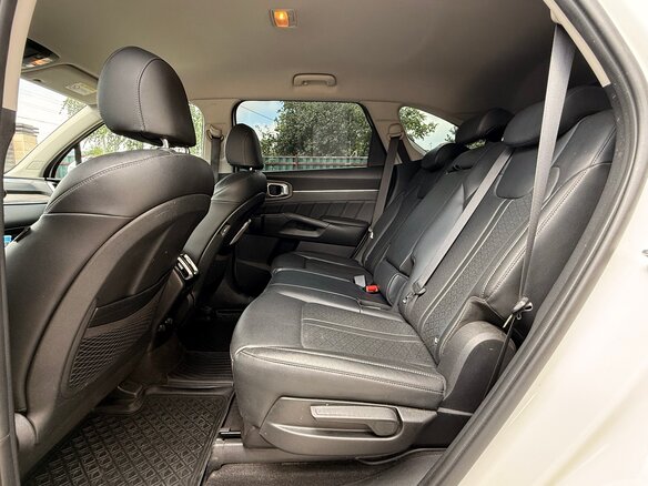 2021 Kia Sorento IV, белый, 3050000 рублей - вид 12