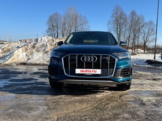 2020 Audi Q7 50 TDI II (4M) Рестайлинг, синий, 6449000 рублей, вид 3