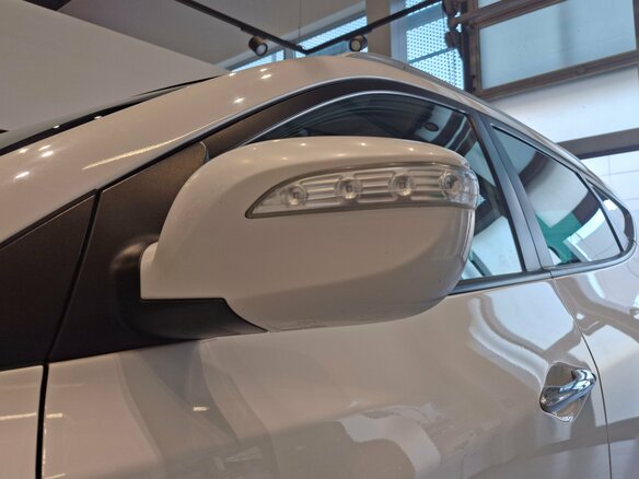 2012 Hyundai ix35 I, белый - вид 11