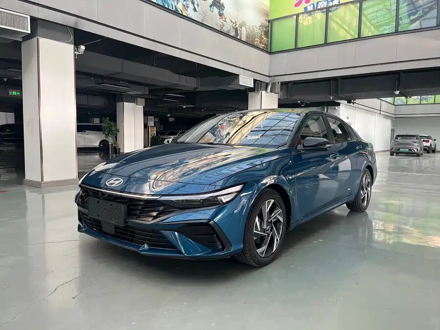 Открыть фотографии: Hyundai Elantra VII (CN7) Рестайлинг
