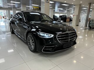 2020 Mercedes-Benz S-Класс 450 4MATIC VII (W223), чёрный, 10900000 рублей, вид 2