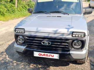 2018 Lada (ВАЗ) 2121 (4x4) Urban I Рестайлинг, серебристый, 730000 рублей, вид 1