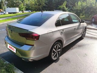 2021 Volkswagen Polo VI, серый, 2140000 рублей, вид 4