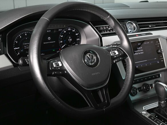 2019 Volkswagen Passat B8, белый, 2249000 рублей - вид 11