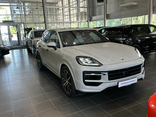 2023 Porsche Cayenne III Рестайлинг, серый, 14500000 рублей, вид 2