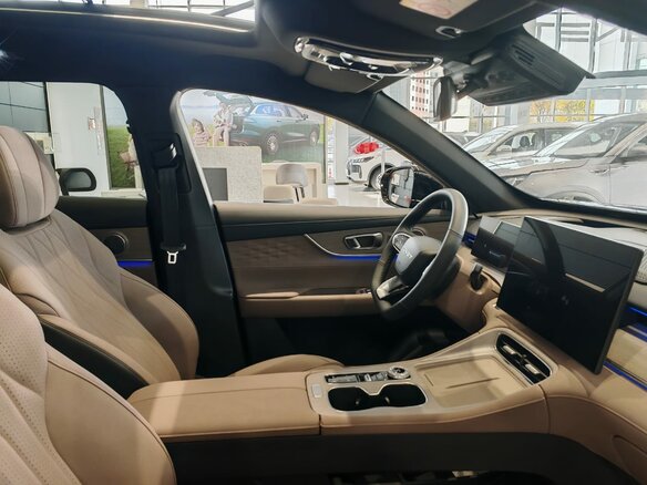 2026 Tenet T8, чёрный, 3885000 рублей - вид 7