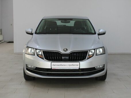 2020 Skoda Octavia III (A7) Рестайлинг, серебристый, 1919900 рублей, вид 2