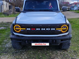 2021 Ford Bronco VI, белый, 5000000 рублей, вид 4