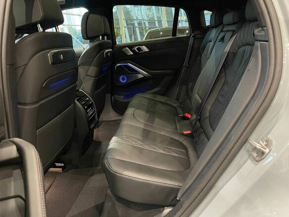 2026 BMW X6 40d III (G06) Рестайлинг, серый, 17790000 рублей - вид 10