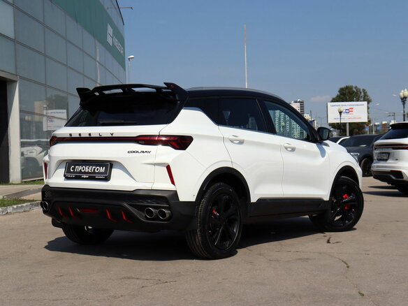 2023 Geely Coolray I Рестайлинг, белый, 1899000 рублей - вид 4