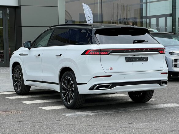2026 Jaecoo J8, белый, 4845000 рублей - вид 3