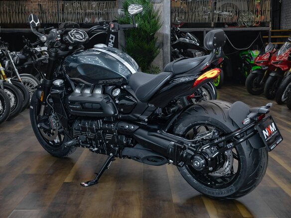 2026 Triumph Rocket 3, чёрный, 3390000 рублей - вид 13