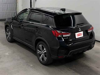 2023 Mitsubishi RVR III Рестайлинг 3, чёрный, 1650008 рублей, вид 5