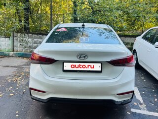 2017 Hyundai Solaris II, белый, 650000 рублей, вид 3