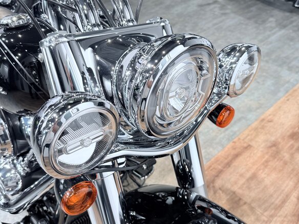 2017 Harley-Davidson Softail Deluxe, чёрный, 1199000 рублей - вид 11