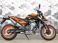 2023 KTM 890 Duke, чёрный, 899000 рублей - вид 2