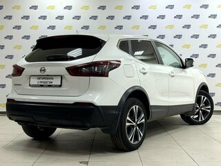 2021 Nissan Qashqai II Рестайлинг, белый, 1900000 рублей, вид 4