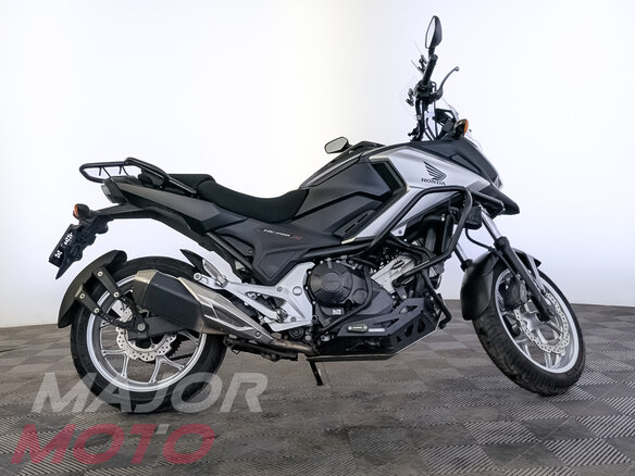 2016 Honda NC 750X, серый, 589000 рублей
