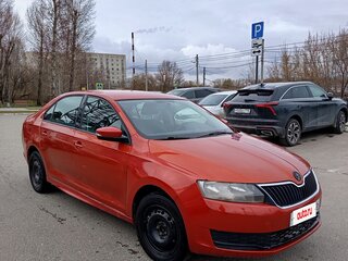 2018 Skoda Rapid I Рестайлинг, красный, 490000 рублей, вид 5