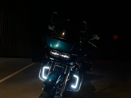 2019 Harley-Davidson Road Glide Limited, зелёный, 2300000 рублей, вид 1
