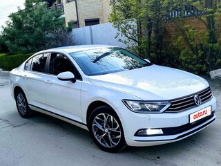 2016 Volkswagen Passat B8, белый, 1680000 рублей, вид 1
