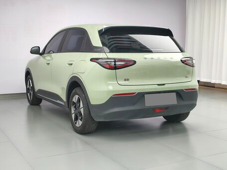 2025 Geely Geome Xingyuan 40.16 kWh, зелёный, 1833033 рублей, вид 4