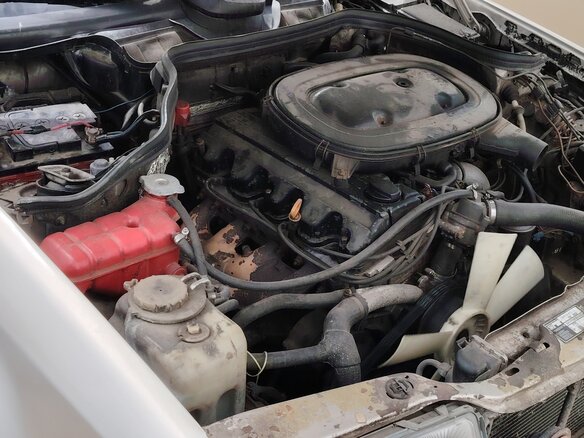 1990 Mercedes-Benz W124 230, серебристый, 800000 рублей - вид 7