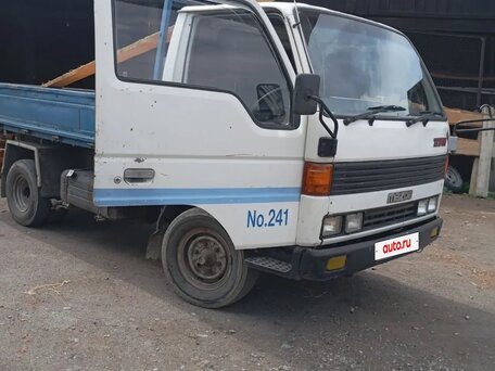 1990 Mazda Titan, белый, 1100000 рублей, вид 4