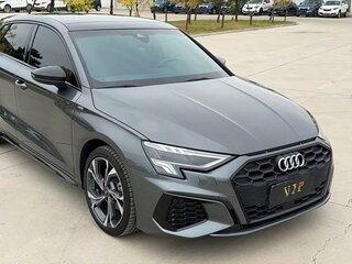 2023 Audi A3 Sportback 35 TFSI IV (8Y), серый, 1850100 рублей, вид 3