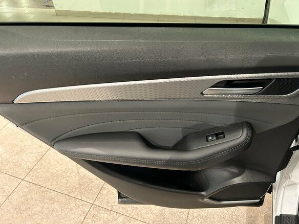 2023 Haval F7 I Рестайлинг, белый, 1999000 рублей - вид 11