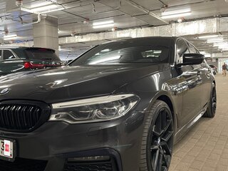 2019 BMW 5 серии 520d xDrive VII (G30/G31/G38), серый, 3800000 рублей, вид 1